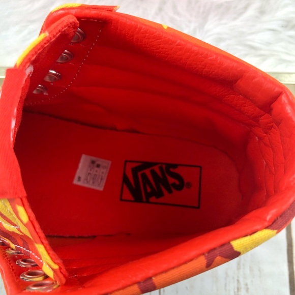 NEW Vans Sk8-Hi Orange Camo HighTop Unisex Sneaker - Picture 8 of 11